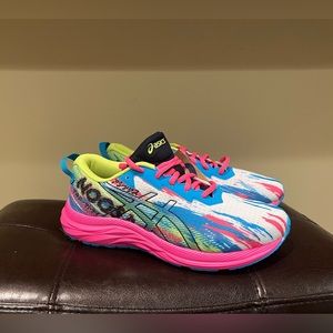 NEW! Asics Gel-Noosa Tri 13 shoes
